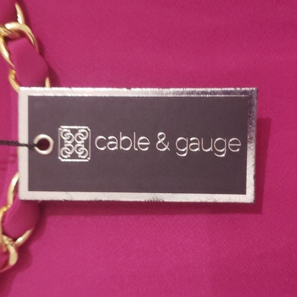 1762- Cable & Gauge Women’s Long Sleeve Blouse with Gold Chain Detail Size M NWT - Picture 7 of 10